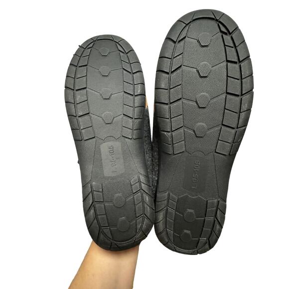 Haggar Mens Clog Slippers Size Large Gray Felt Memory Foam Lightweight New - Picture 9 of 10